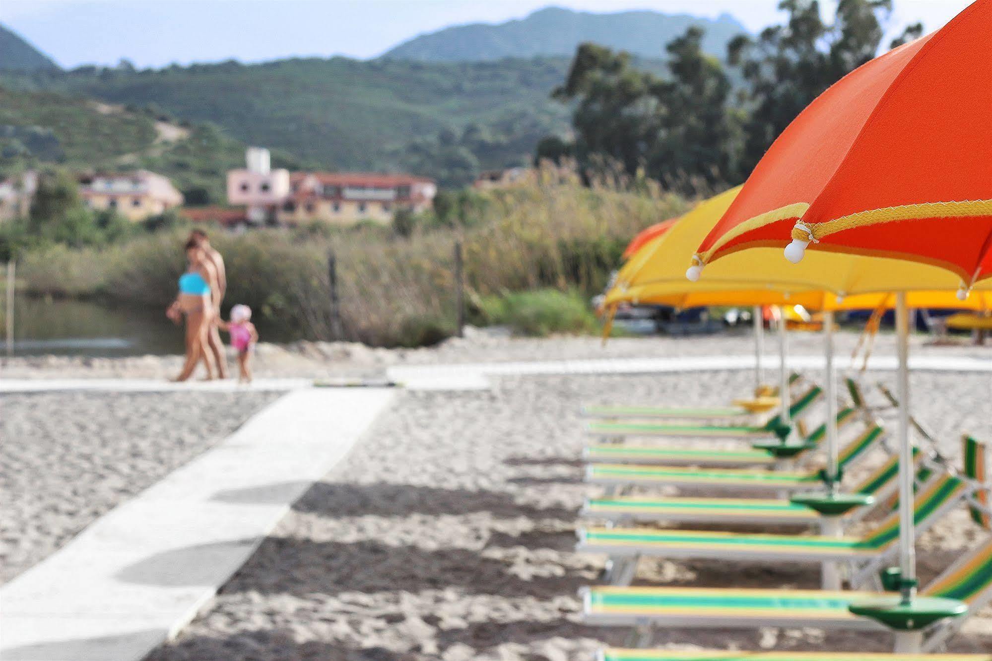Colonna Beach Hotel Marinella Santa Marinella Εξωτερικό φωτογραφία
